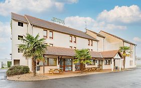 B&B Hotel Chatellerault
